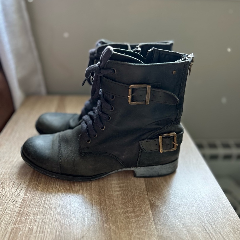 Dolce Vita combat boots.